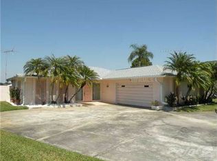 22555 Southshore Dr, Land O Lakes, FL 34639