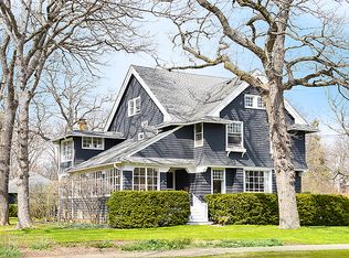 453 Adams Ave, Glencoe, IL