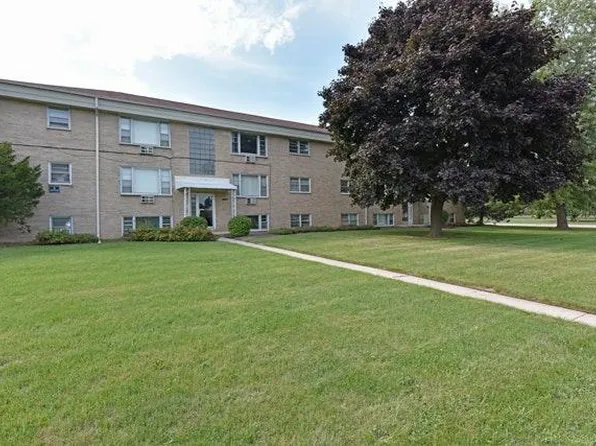2302 Gabriel Ave, Zion, IL 60099