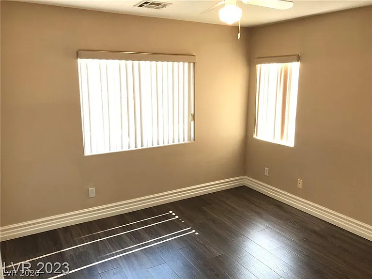 9746 Kampsville Ave — Photo 23