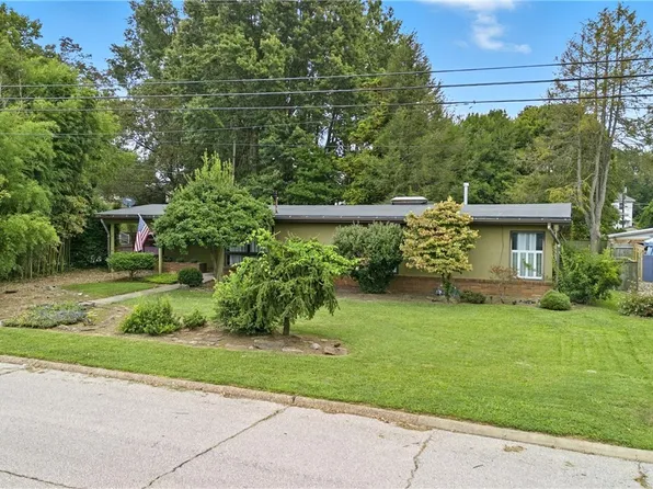 1611 15th St, Parkersburg, WV 26101