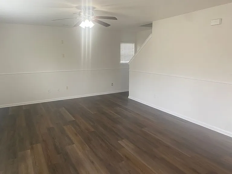 2703 Golden Rose Ln — Photo 8