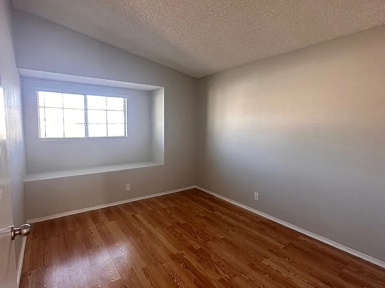 11929 Sugar Creek Ct — Photo 6