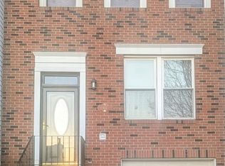 110 Meadow Gap Dr, Monroeville, PA