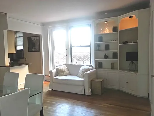 Rented by New York Residence | media 1