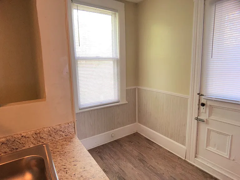 322 S Mendenhall St #2 — Photo 6