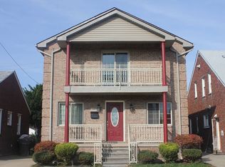 5473 Kendal St, Dearborn, MI 48126