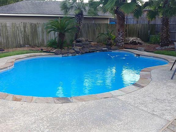 2nd image of 318 Coppersmith Dr