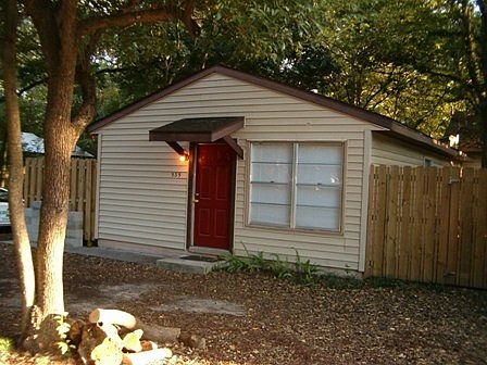 5th image of 535 NW 30th Ave