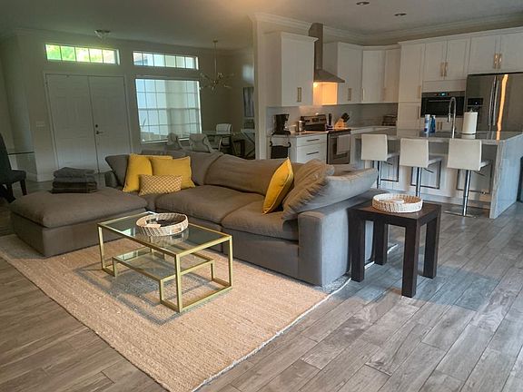 2nd image of 6119 Hardrock Cir