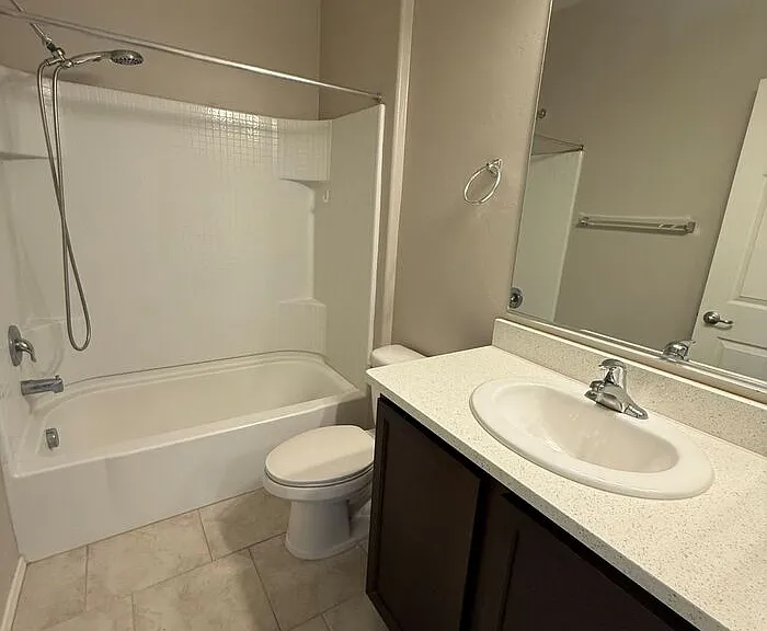 125 E Calle Vivaz — Photo 12
