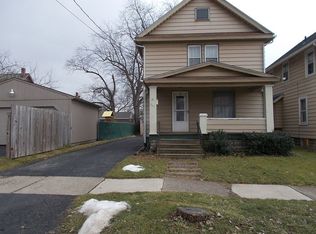 1348 Woodland St NE, Warren, OH