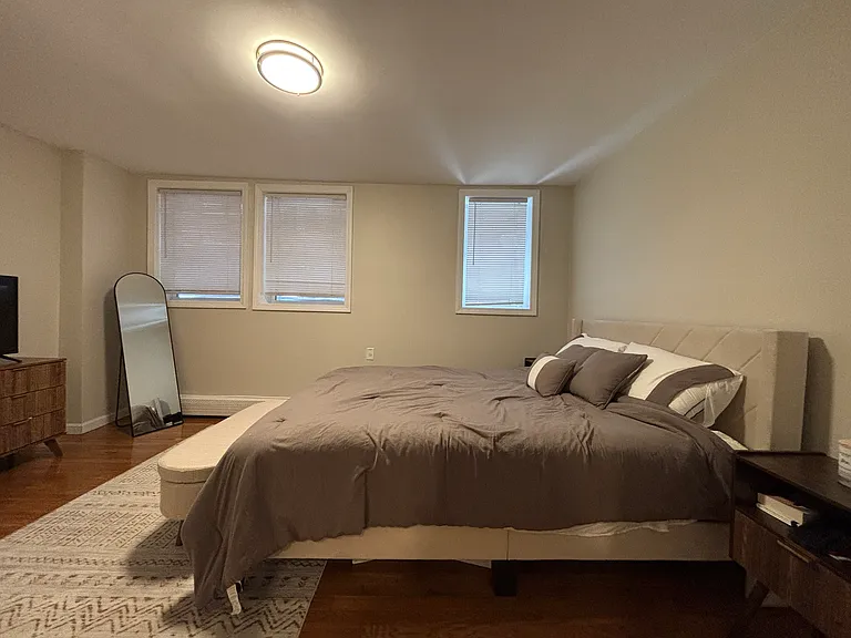 52 Irving St #B — Photo 5