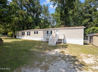 2400 Spring Garden Rd, New Bern, NC 28562