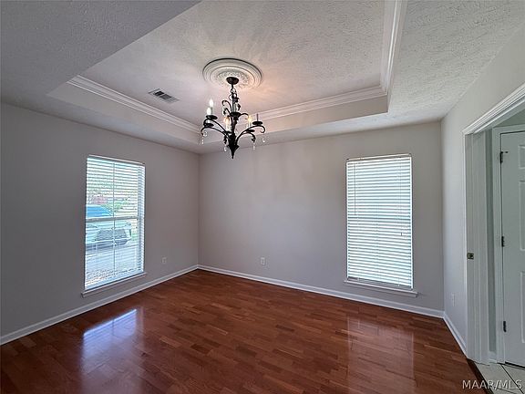 5th image of 9624 Greythorne Way