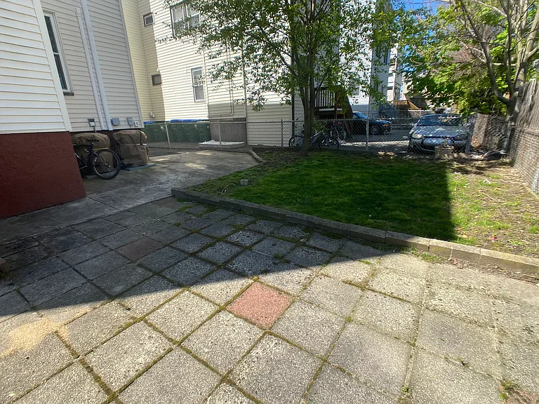 24 Willard Ave #3F — Photo 26