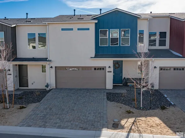 4612 Falcon Rock Ln, Sun Valley, NV 89433