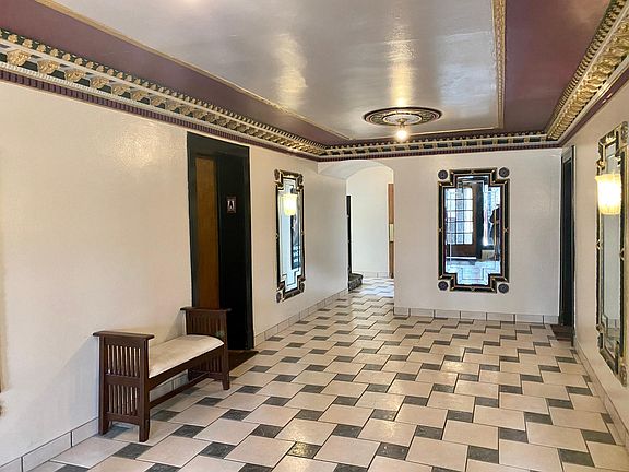 3rd image of 2577 Euclid Heights Blvd #104