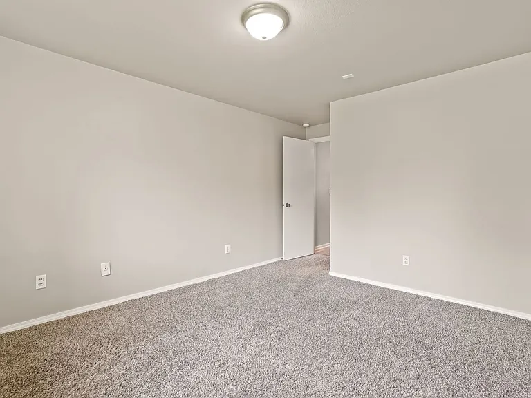 973 E Congress St #1 — Photo 8