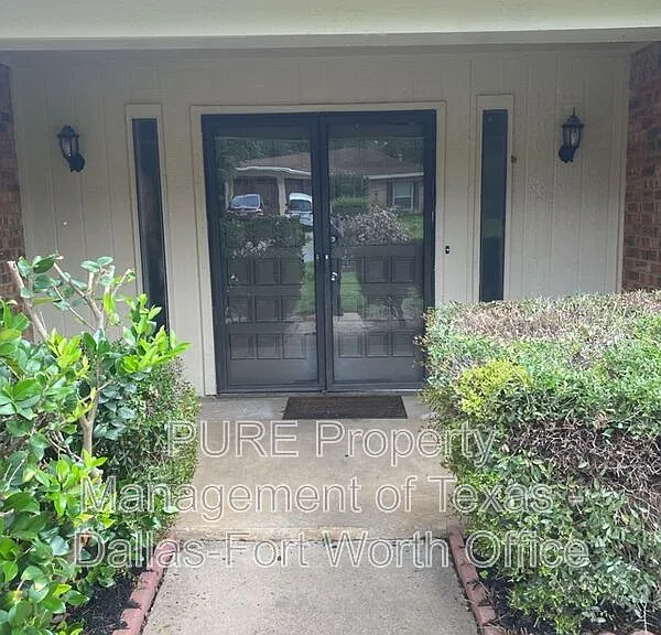 4707 Burning Springs Dr — Photo 3
