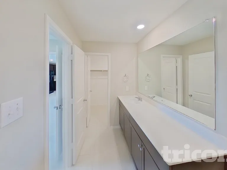 6340 Bristolwood Dr — Photo 8