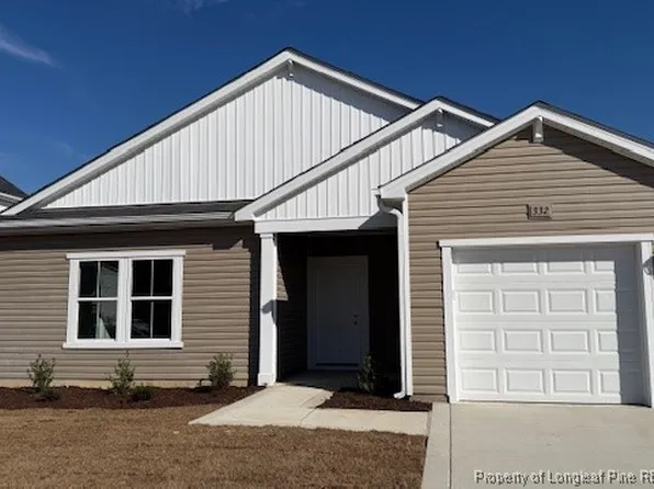 332 Arlington Dr, Raeford, NC 28376