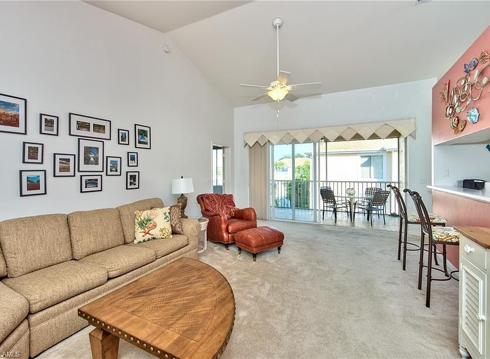 1st image of 76 4th St APT 4-201