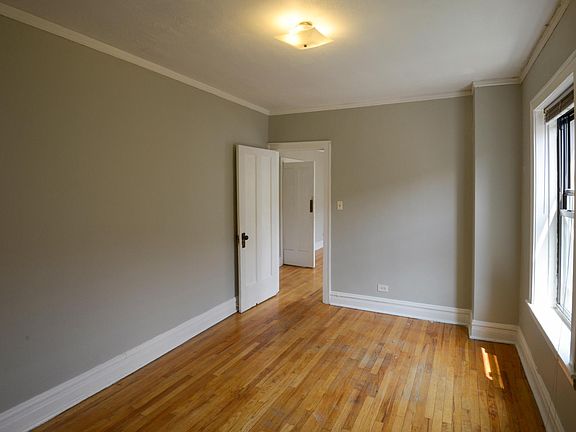 4th image of 2441 W Logan Blvd #3J