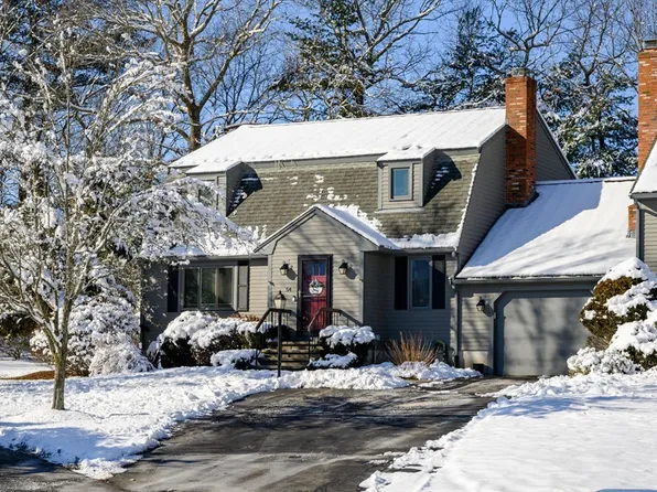 54 Michael Rd #33, Bridgewater, MA 02324