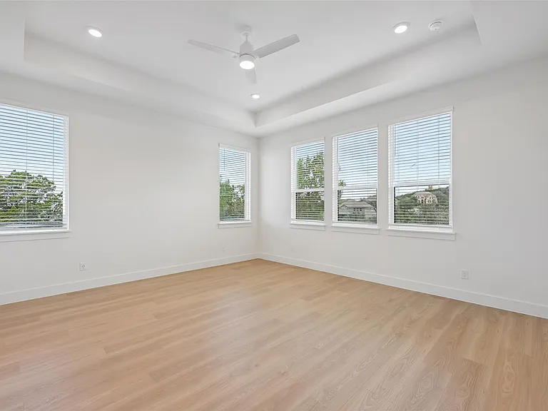 4908 Turquesa Dr — Photo 29