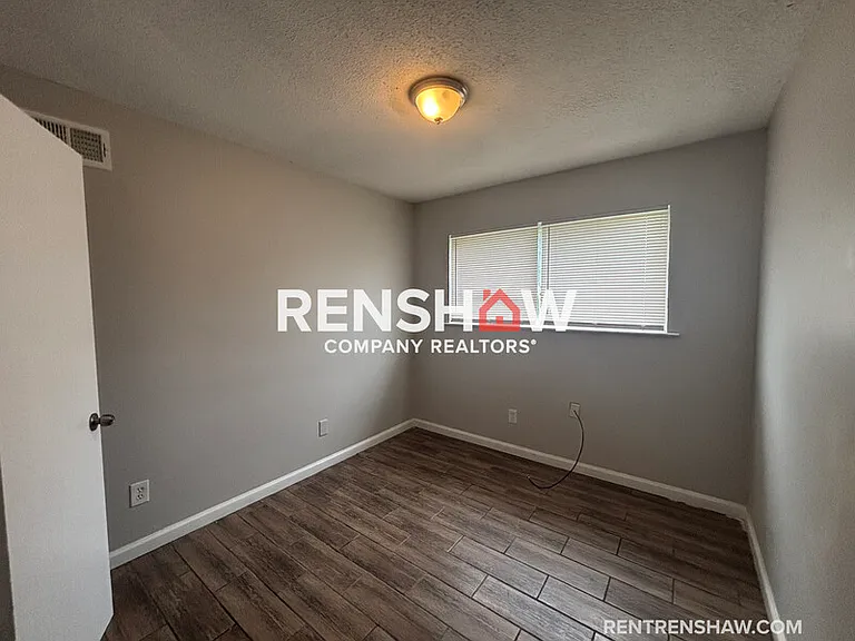 3718 Canary Cv W — Photo 7