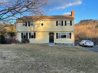 15 Old Farm Rd, Spencer, MA 01562