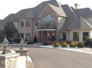 114 Skyward Dr, Danville, PA 17821
