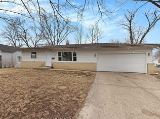 1207 N 8th St, Niles, MI 49120
