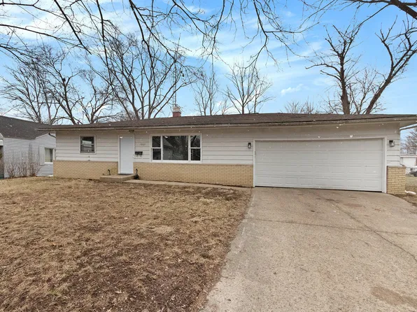 1207 N 8th St, Niles, MI 49120