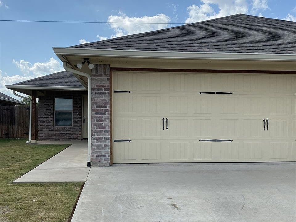 1st image of 3109 Weave Ct