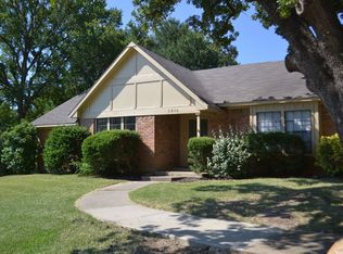 1416 Sandy Creek Dr, Denton, TX 76205