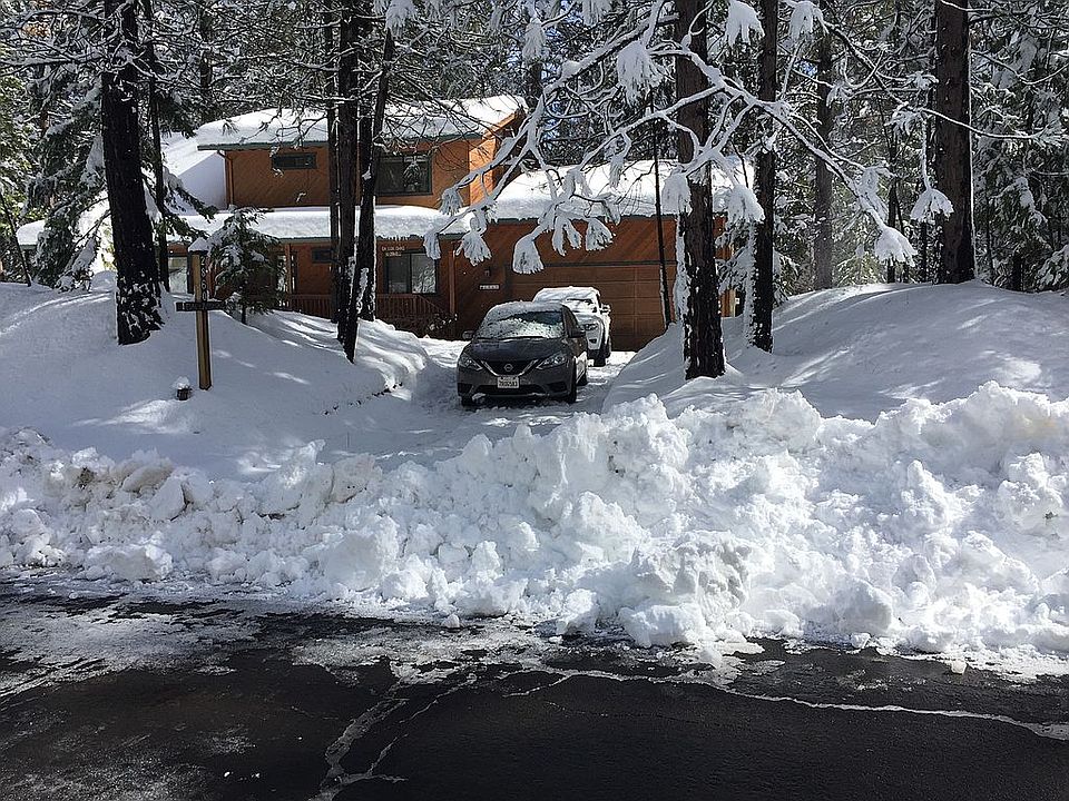 2nd image of 2860 Quartz Dr