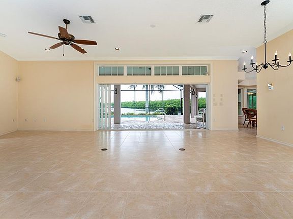 5th image of 3932 Crooked Island Dr