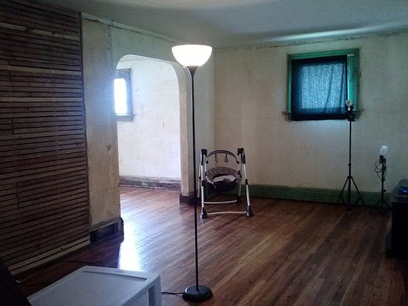 2nd image of 6816 Krakow Ave