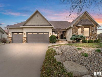 4954 Brookview Ct, Bettendorf, IA, 52722