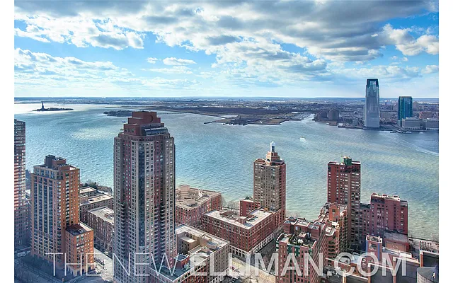Sold by Douglas Elliman | media 4