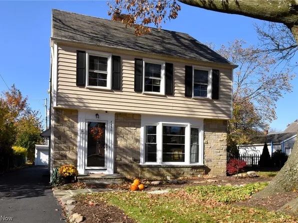 3690 Palmerston Rd, Beachwood, OH 44122