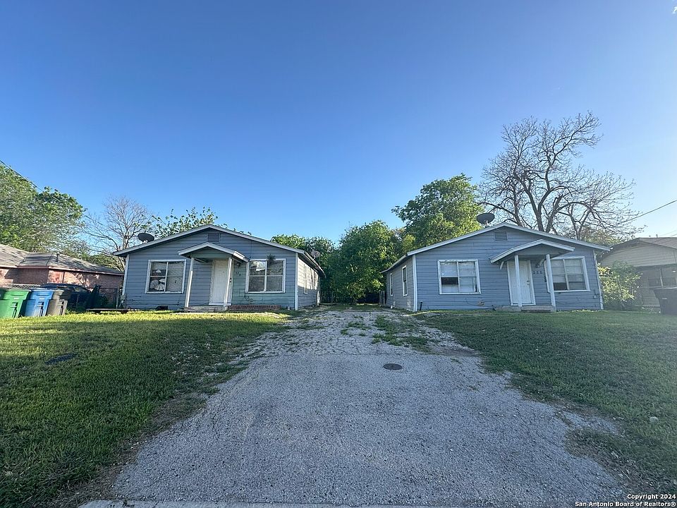 1st image of 926 Grosvenor