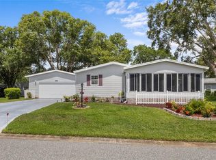 25333 Casa Del Lago Ln, Leesburg, FL 34748