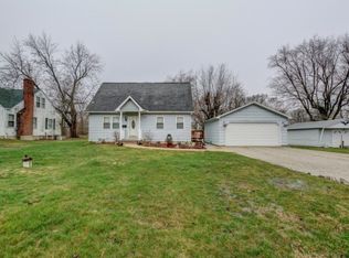 965 N Moffet Ln, Decatur, IL 62522