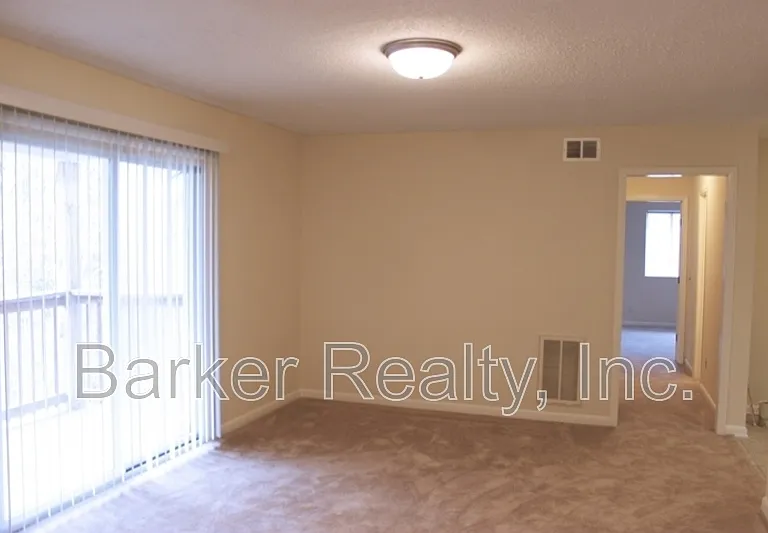 203-3D E Ransom St — Photo 2
