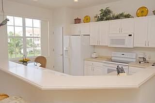 2nd image of 4874 Hampshire Ct APT 207