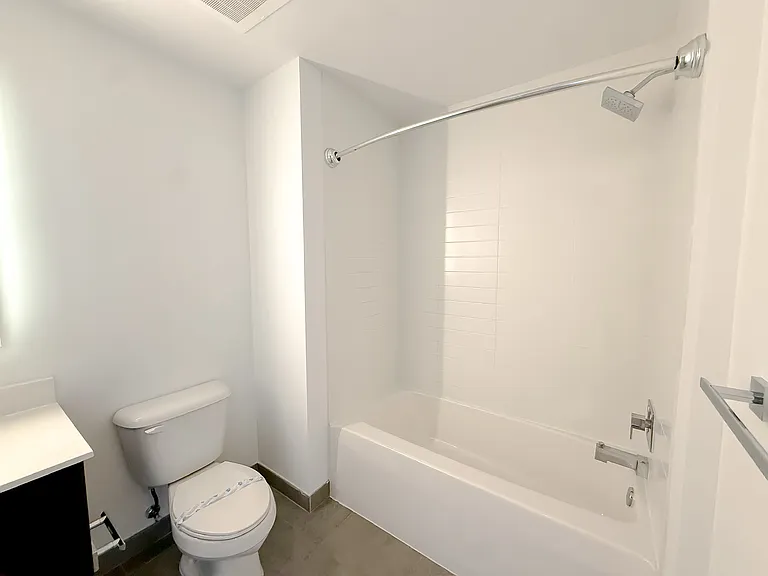 137 N Miami Ave #S — Photo 3