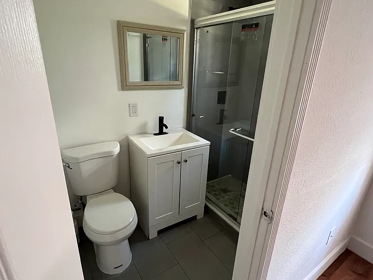 901 Euclid Ave #3 — Photo 8